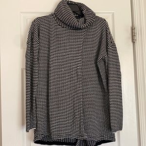 Cabi Fergie Turtleneck